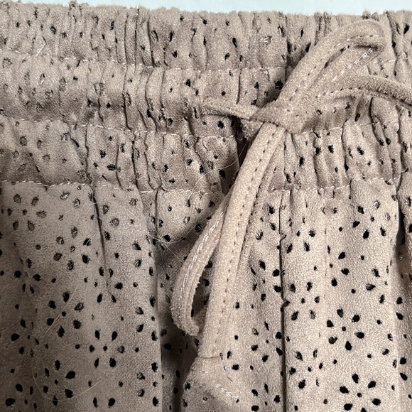 LFT SHORTS - Picture 5 of 13